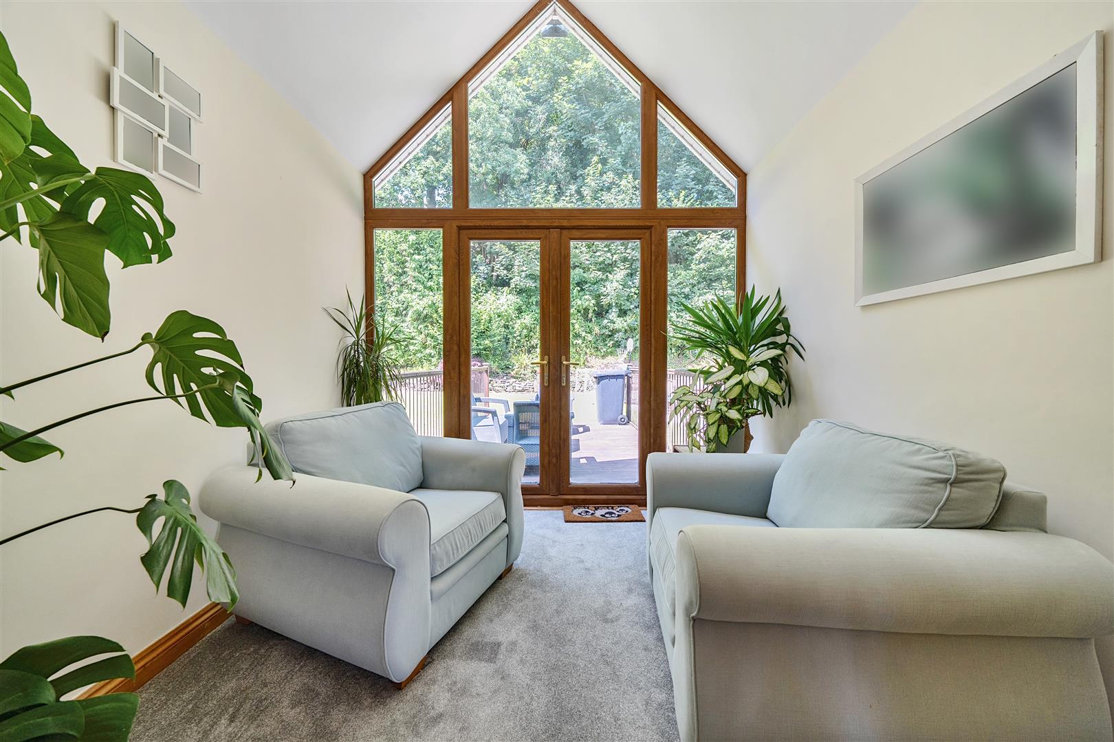 Yr Allt, Llangennech, Llanelli, SA14 8YU